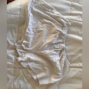 Cou Cou white sleep shorts